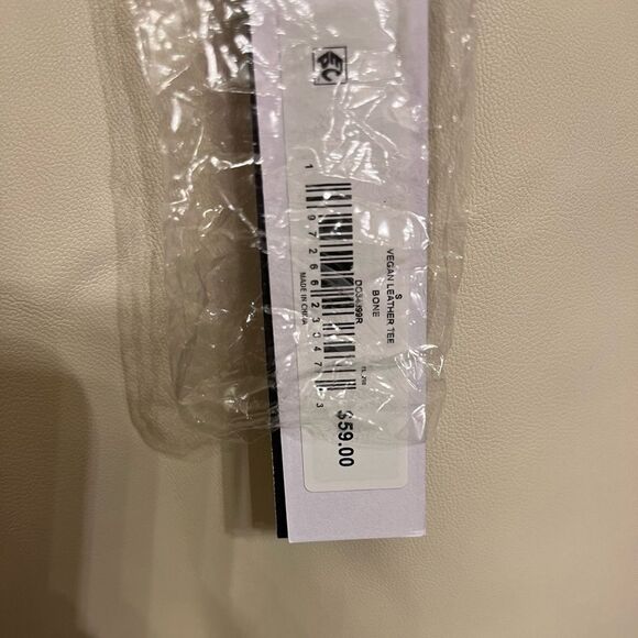 NWT Steve Madden Faux Leather Boxy Cream Top - Picture 3 of 9